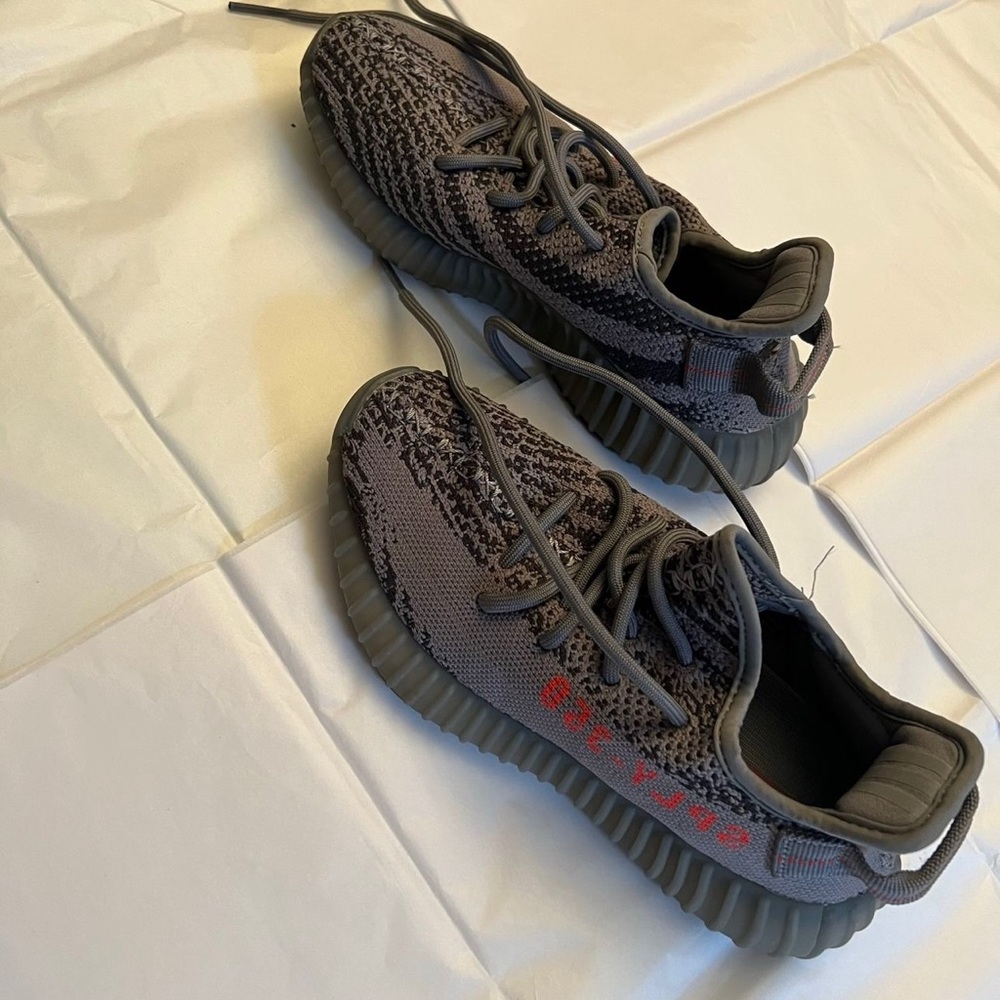 Used size 4 - Picture 2 of 3